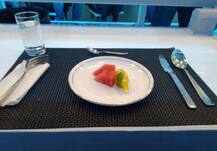 160 फूट उंच... बंगळुरुत देशातील पहिलं फ्लाय डायनिंग रेस्टॉरंट