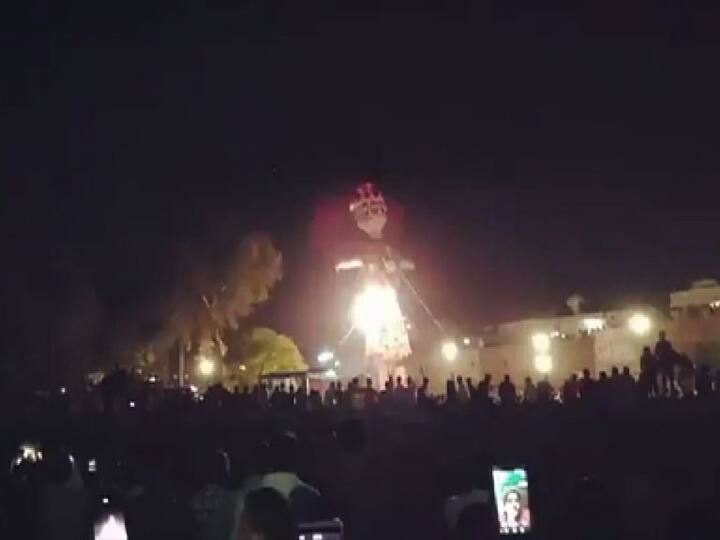 या अपघातावर पंजाबचे मुख्यमंत्री कॅप्टन अमरिंदर सिंह यांनी दुःख व्यक्त केलं आहे. सर्व खाजगी आणि सरकारी रुग्णालयांना जखमींच्या मदतीसाठी तत्पर राहण्याचे आदेश दिले आहेत, अशी माहिती त्यांनी दिली. शिवाय सर्व सरकारी यंत्रणाही मदतकार्याला लागली आहे.