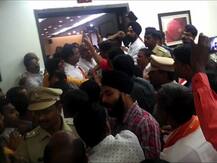 नांदेडमध्ये पालकमंत्र्यांसमोर दोन आमदारांमध्ये बाचाबाची