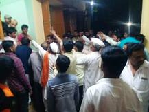 मारहाणीत ट्रॅक्टर चालकाचा मृत्यू, दोन पोलिसांवर हत्येचा गुन्हा