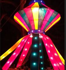 गोव्यात साकारलाय तब्बल 40 फुटी आकाश कंदील