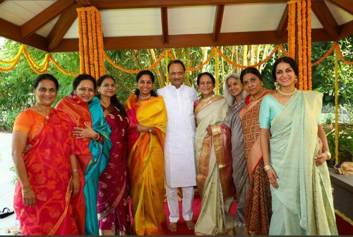 राष्ट्रवादी काँग्रेसचे नेते अजित पवार आणि खासदार सुप्रिया सुळे यांनी बारामतीमध्ये हा सण साजरा केला.