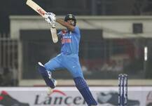 रोमांचक सामन्यात अखेरच्या चेंडूवर विंडीजवर मात, भारताने मालिका 3-0 ने जिंकली