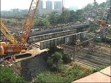 कल्याणचा पत्री पूल अखेर इतिहासजमा