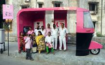 ठाण्यात रिक्षा चालकांसाठी अत्याधुनिक रिक्षा थांबा