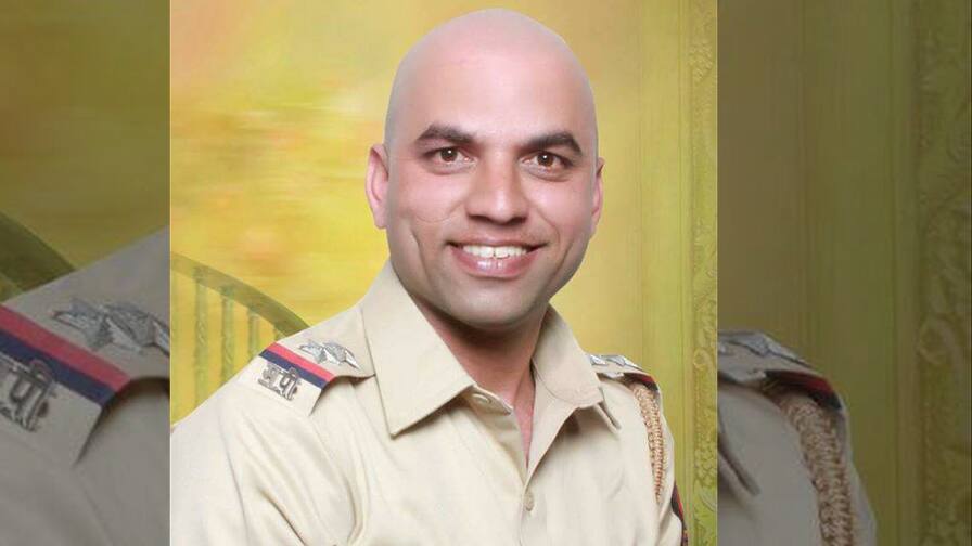 बलात्काराचा आरोप असलेल्या पीएसआयची पुण्यात आत्महत्या PSI Suicide in pune who accuse of Rape बलात्काराचा आरोप असलेल्या पीएसआयची पुण्यात आत्महत्या