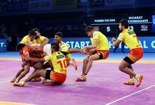 पुणेरी पलटनला नमवून गुणतालिकेत गुजरात पहिल्या स्थानावर