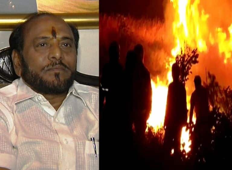 builder and land mafia bahind aarey colony fire says ramdas kadam आरे आगीमागे बिल्डर, भूमाफियांचे लागेबांधे : रामदास कदम