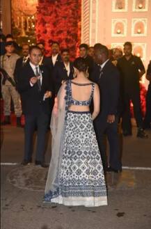 इशा अंबानीच्या लग्नाला बॉलिवूडची हजेरी