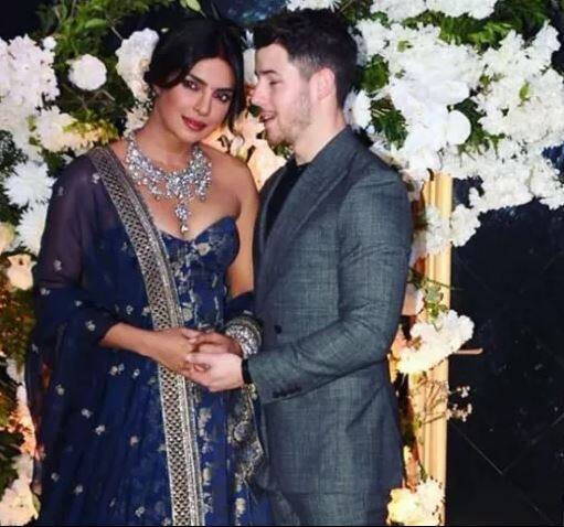 दिल्लीतील रिसेप्शनला पंतप्रधान नरेंद्र मोदी हे देखील उपस्थित होते. 