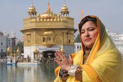 डॉली बिंद्राचा पाठलाग करणारा तरुण अटकेत