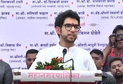 बाळासाहेबांच्या शिकवणीमुळे मी अजानच्या वेळी भाषण थांबवतो : आदित्य ठाकरे