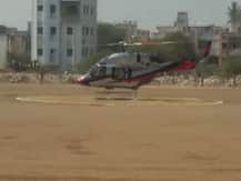 शरद पवारांच्या हेलिकॉप्टरचं इमर्जन्सी लँडिंग