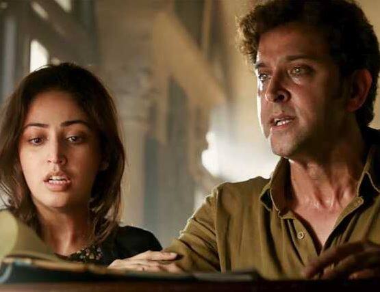 10. 'काबील'मध्ये अंध व्यक्तीचा अभिनय करत प्रेक्षकांची मनं जिंकली