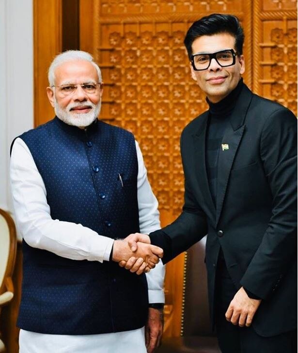 बैठकीनंतर बॉलिवूडचा निर्माता दिग्दर्शक करण जोहरने मोदींसोबत शेकहॅण्ड करतानाचा फोटो सोशल मीडियावर शेअर केला आहे.