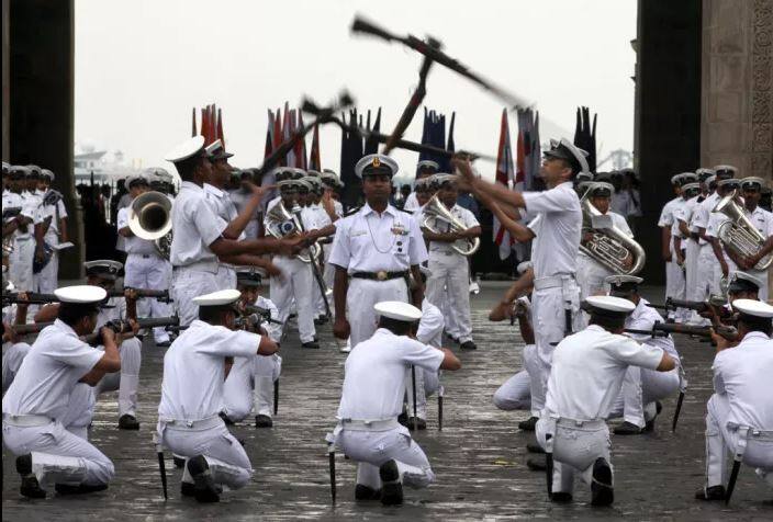 भारतीय नौसेना जगातील पाचव्या क्रमांकाची सर्वात मोठी जलसेना आहे. 1971 च्या पाकिस्तान बरोबर झालेल्या युद्धात भारतीय नौसेनेची महत्वाची भूमिका राहीली आहे.