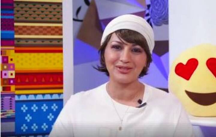 सोनाली बेंद्रेने इथे लाईव्ह चॅट केलं. 