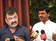 सुरक्षा कमी करुन सरकारचा आव्हाडांना मारण्याचा कट आहे का? : मुंडे