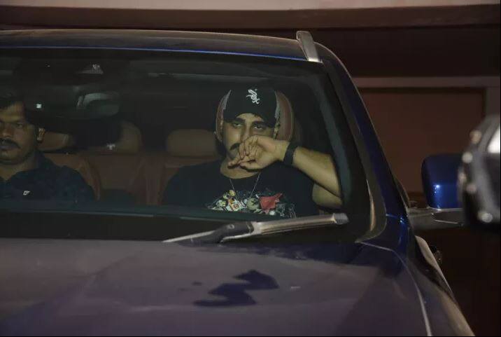 मात्र अर्जुन आणि मलायकाची जोडी चाहत्यांच्या पसंतीस उतरत आहे. 