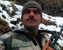 निकृष्ट जेवणाची पोलखोल करणाऱ्या जवानाच्या मुलाचा मृत्यू