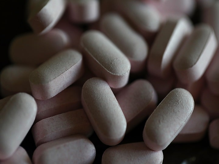 शरीरातील व्हिटॅमिन बी 12 चं प्रमाण वाढवण्याचे घरगुती उपाय How to increase Vitamin B 12 level in your body, here are some useful tips शरीरातील व्हिटॅमिन बी 12 चं प्रमाण वाढवण्याचे घरगुती उपाय