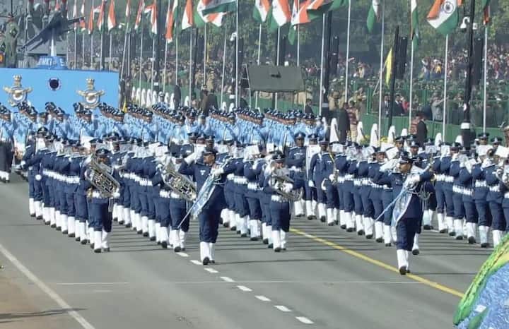 प्रजासत्ताक दिनानिमित्त लाल किल्ल्यावर विविध प्रात्यक्षिकं दाखविण्यात आली. 