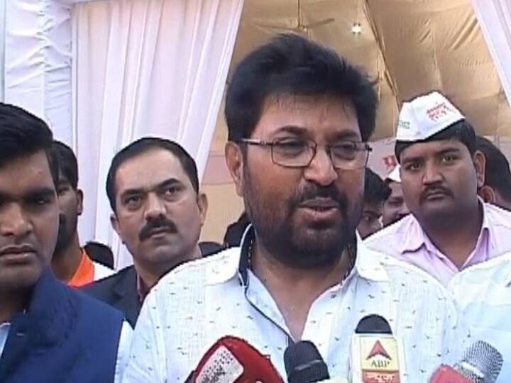 जालन्यात दानवेंविरोधात उभा राहून मीच जिंकणार : अर्जुन खोतकर Arjun Khotkar claims he will win against Raosaheb Danve in Jalna जालन्यात दानवेंविरोधात उभा राहून मीच जिंकणार : अर्जुन खोतकर