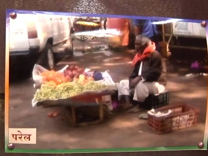 घाटकोपर, कुर्ला, दादर, गोरेगाव, मालाड, ठाणे, कल्याण याठिकाणांहून अनधिकृत फेरीवाल्यांचे हजारो फोटो मुंबईकरांनी मनसेच्या संकेतस्थळावर आणि व्हॉटस्अॅपवर पाठवले.