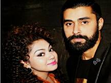 पतीची वेगाची नशा गायिकेच्या जीवावर, अपघातात मृत्यू