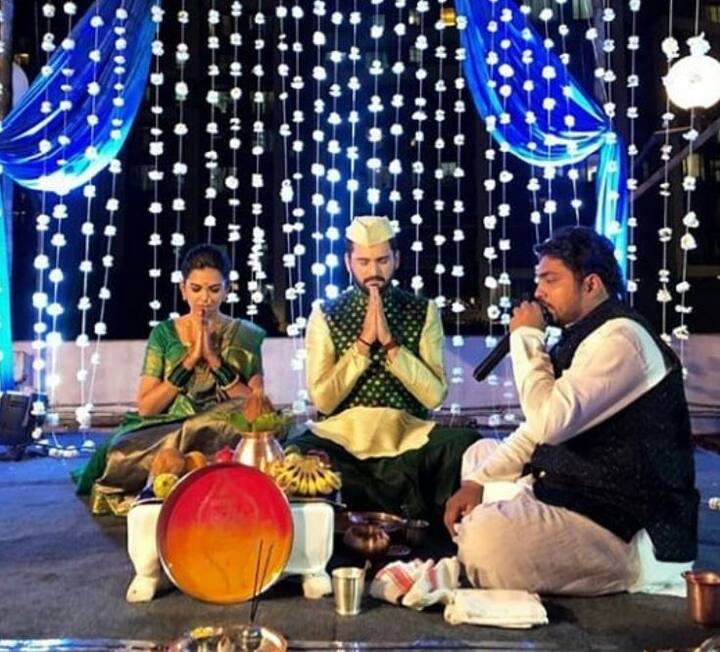 दोघांनी आपल्या खारपुड्याचे फोटो सोशल मीडियावर शेअर केले आहेत.