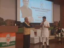 भाजपच्या \'पहला वोट मोदी के नाम\'ला काँग्रेसचं उत्तर