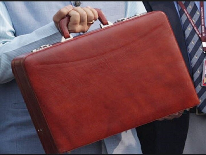 Interesting facts about budget bag 'बजेट बॅग'ची जन्मकथा तुम्हाला माहित आहे का?