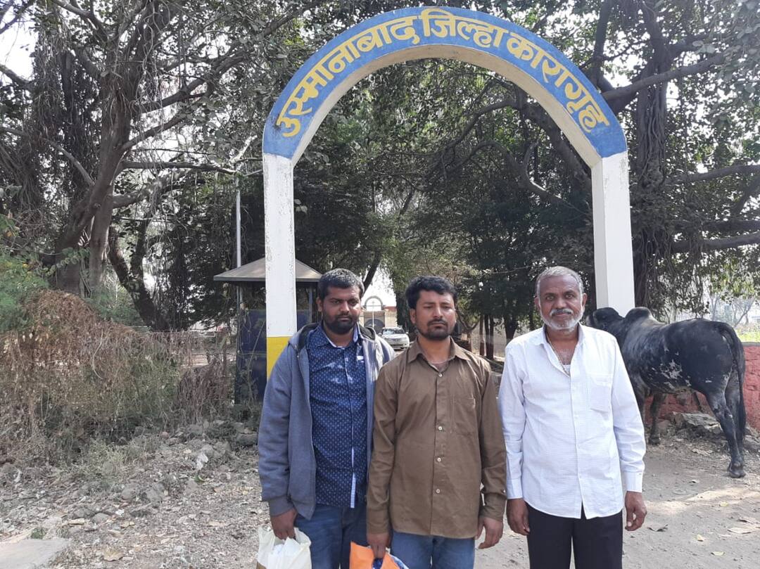 Osmanabad Traffic police arrested devotee's निघाले होते देवदर्शनाला, घडली जेलवारी