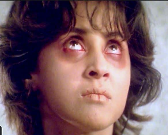 भूत - भूत सिनेमात भूतबाधा झालेली स्वाती उर्मिलाने अत्यंत उत्कटतेने रंगवली होती. या चित्रपटासाठी तिला 'फिल्मफेअर'ने सर्वोत्कृष्ट अभिनेत्रीच्या ज्युरी अवॉर्डने गौरवलं होतं. 