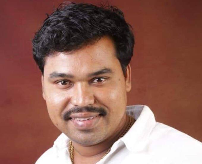 Pune : RTI worker Vinayak Shirsat found dead at Tamhini Ghat पुण्यात आरटीआय कार्यकर्त्याचा मृतदेह ताम्हिणी घाटात आढळला, हत्याचा झाल्याचा कुटुंबीयांचा आरोप