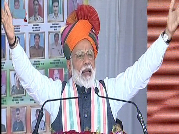 PM Narendra Modi speech at Churu in Rajasthan मातीची शपथ, मी देशाचं नाव लुप्त होऊ देणार नाही, मोदींचं आश्वासन
