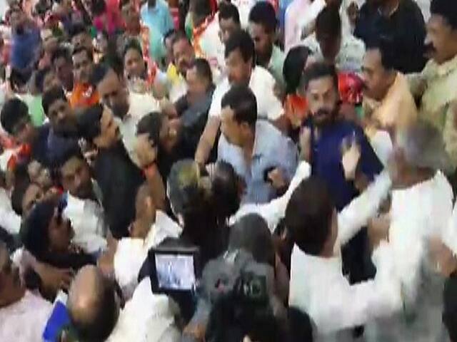 नवी मुंबईत शिवसेना-राष्ट्रवादी कार्यकर्ते भिडले, आमदार संदीप नाईकांची 'रेंज रोव्हर' फोडली