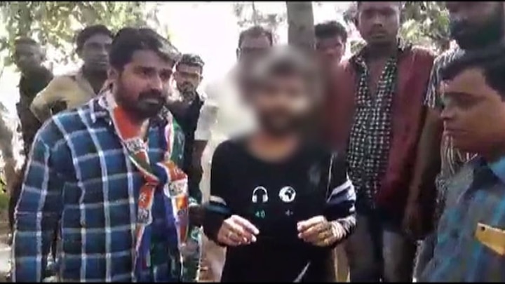 youth beaten by MNS Activist due to criticized raj thackeray in nashik नाशिकमध्ये राज ठाकरेंविरोधात आक्षेपार्ह पोस्ट लिहिणाऱ्या तरुणाला मनसैनिकांनी चोपलं