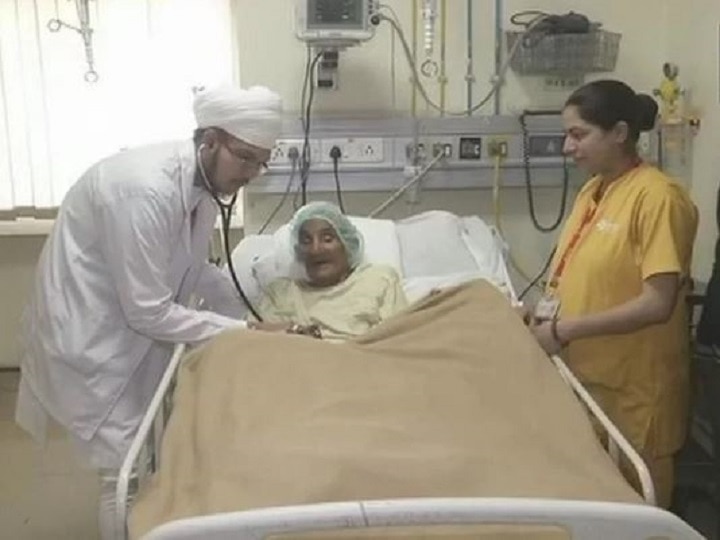 Kartar Kaur becomes eldest woman alive in world  जगातील सर्वात वयोवृद्ध महिला भारतात, 118 वर्षांच्या करतार कौर यांचा विक्रम