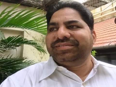 काँग्रेसचे माजी नेते डॉ. अजित सावंत यांचं निधन, आज मुंबईत अंत्यसंस्कार काँग्रेसचे माजी नेते डॉ. अजित सावंत यांचं निधन, आज मुंबईत अंत्यसंस्कार