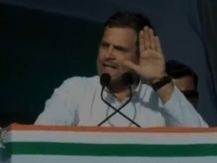 Narendra Modi waived Loans of big businessmans : Rahul Gandhi मोदींनी मोठ्या उद्योजकांची कर्ज माफ केली, शेतकरी आणि छोट्या व्यापाऱ्यांना देशोधडीला लावलं : राहुल गांधी