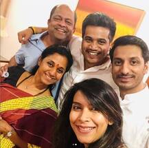 पार्थ-रोहित यांच्या संघर्षाची चर्चा, सुप्रिया सुळेंकडून फॅमिली फोटो शेअर!