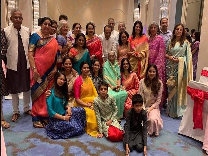 राष्ट्रवादीचे नेते आणि माजी उपमुख्यमंत्री अजित पवार यांच्या मातोश्रींचा वाढदिवस साजरा करण्यात आला.