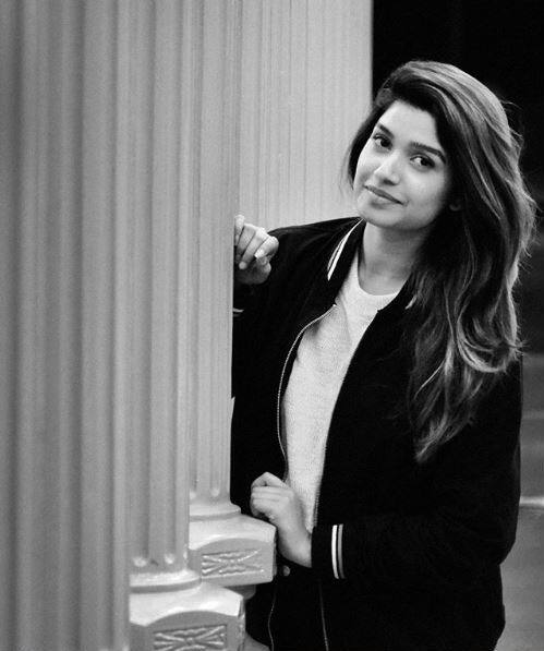 याशिवाय माझ्या नवऱ्याची बायकोमधील पहिली शनाया अर्थात रसिका सुनिललाही बिग बॉससाठी विचारणा करण्यात आली होती. स्वत: रसिकाने याचा खुलासा केला होता.