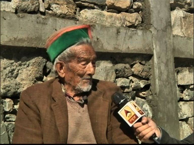 स्वतंत्र भारताच्या पहिल्या मतदाराच्या शोधात delhidoot blog by prashant kadam on first voter of independent india स्वतंत्र भारताच्या पहिल्या मतदाराच्या शोधात