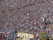 राहुल गांधींच्या बंगालमधील सभेला तुफान गर्दी