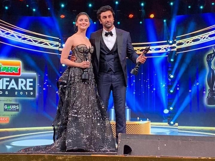 Winners list of the 64th Filmfare Awards 2019 यंदाच्या फिल्मफेअर पुरस्कारांवर बधाई हो, राझी आणि अंधाधुन या चित्रपटांची मोहोर