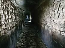 पुणे मेट्रोचं काम सुरु असताना स्वारगेटजवळ भुयार आढळली!