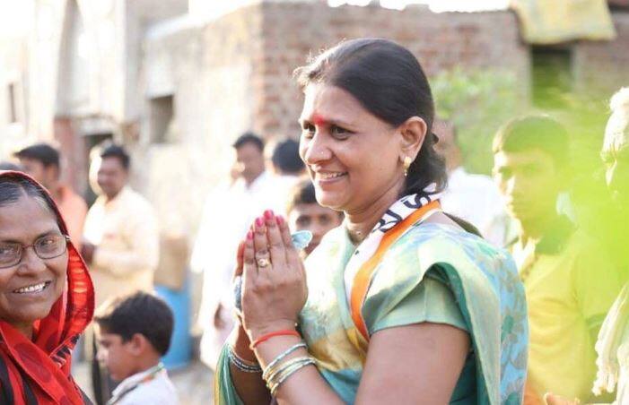 Beed Police clarification on Sarika sonavane attack incidence 'तो' वाद वेगळा, सारिका सोनवणेंवर हल्ला नाही, बीड पोलिसांची माहिती