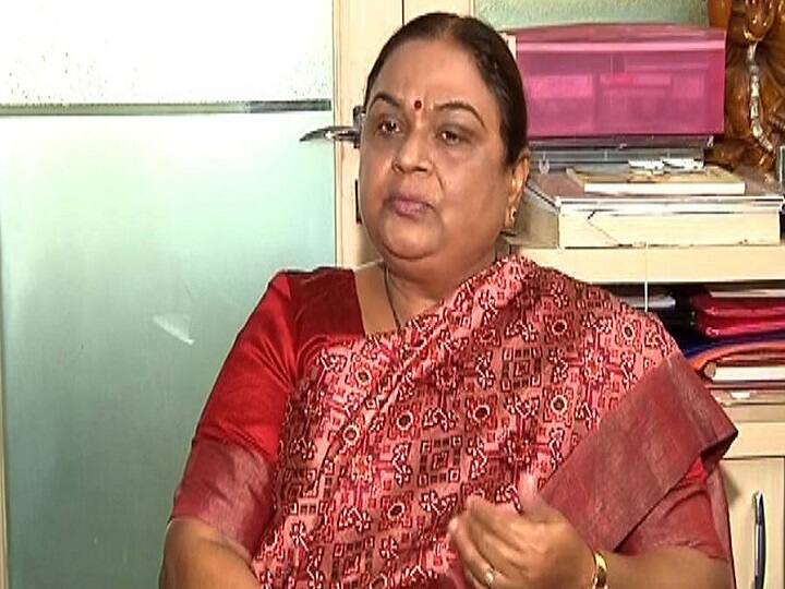 सभा उमेदवाराच्या प्रचारासाठी नसेल तर आयोग हस्तक्षेप करु शकत नाही : माजी निवडणूक आयुक्त Former Election Commissioner Neela Satyanarayana on raj Thackeray Rally fund issue सभा उमेदवाराच्या प्रचारासाठी नसेल तर आयोग हस्तक्षेप करु शकत नाही : माजी निवडणूक आयुक्त